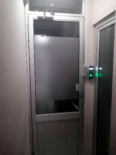 Arrenda-se escritório climatizado na Baixa da cidade ao pé do Banco de Moçambique