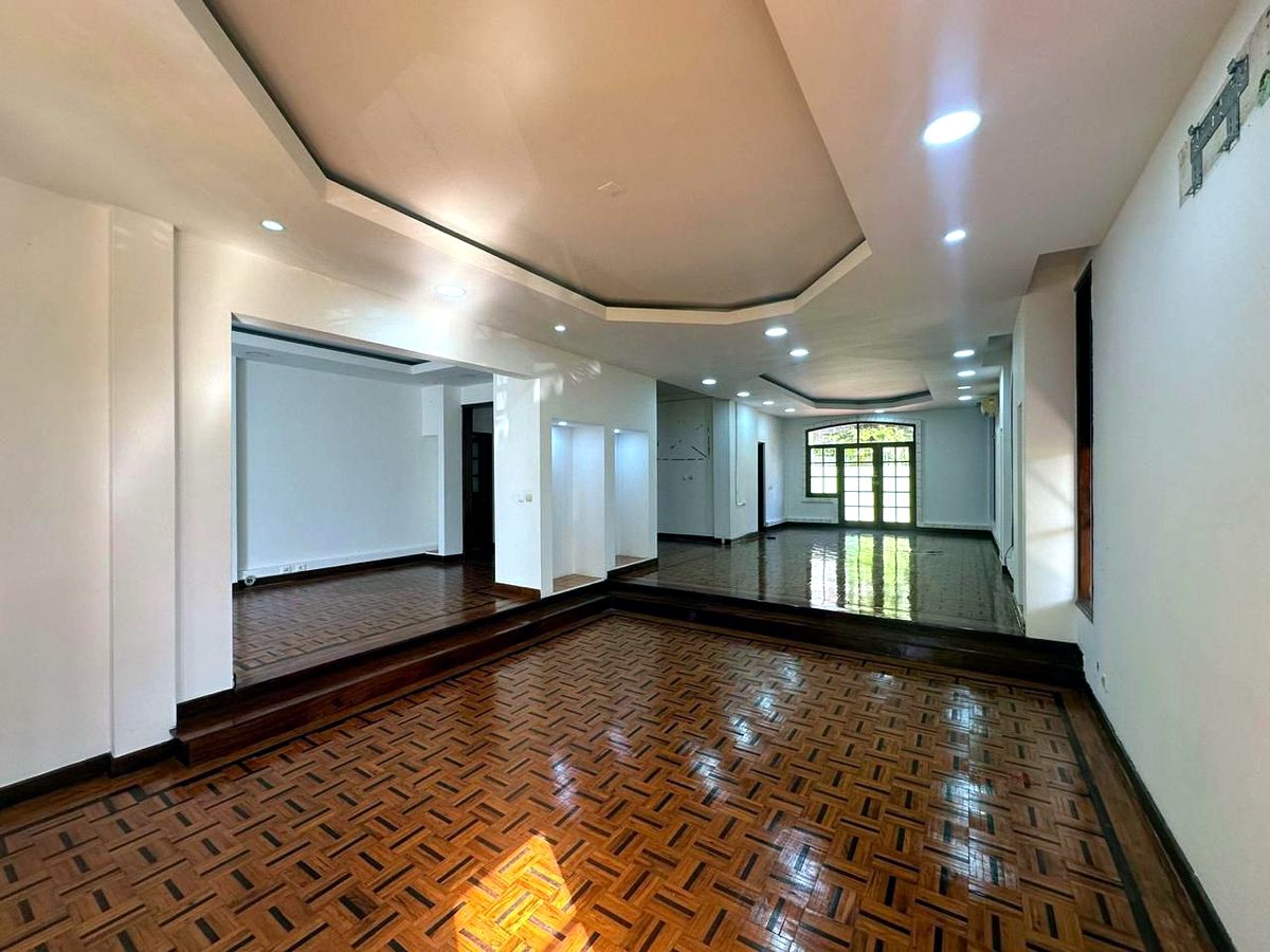 Vendo moradia  na sommershiild 2 palmar