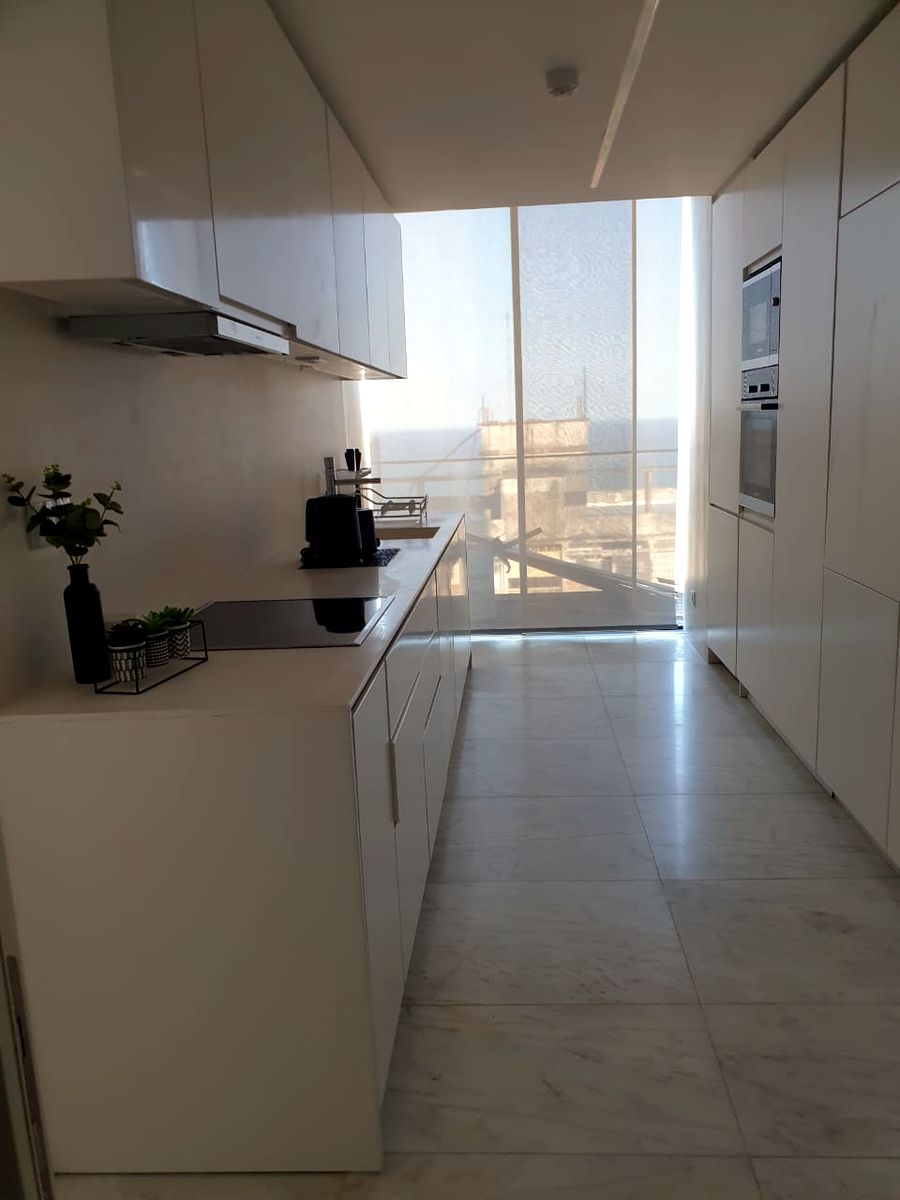 Arrendo apartamento T3 no condomínio plantinum