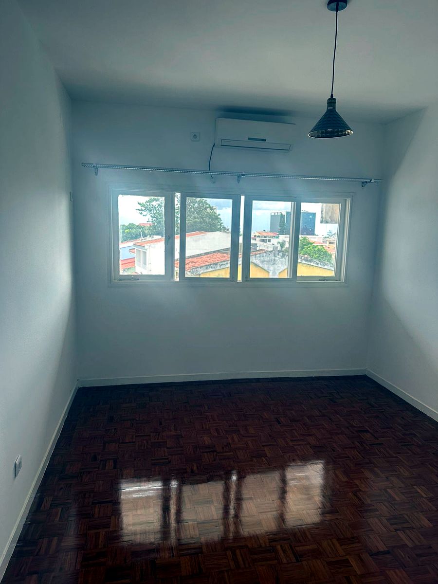 Apartamento Tipo 3 bairro da Coop. Rua da França