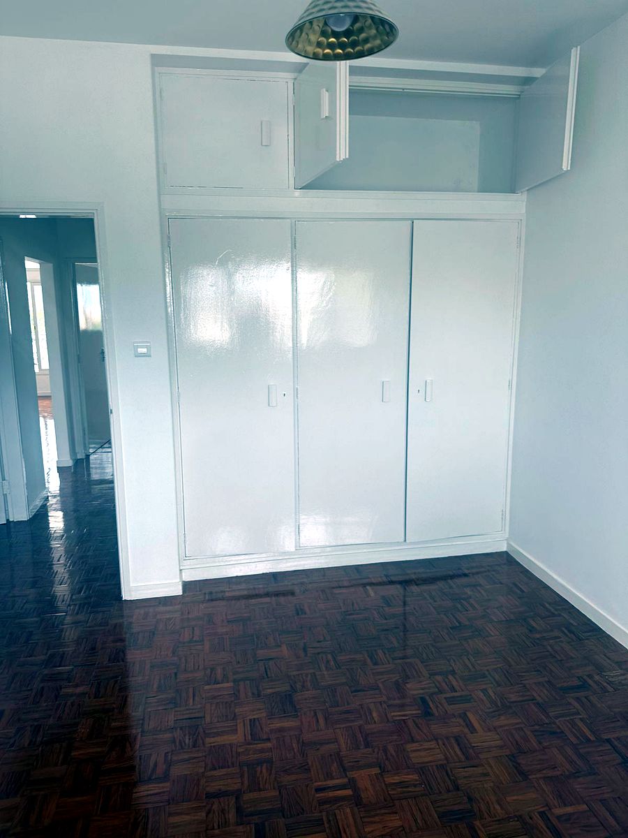 Apartamento Tipo 3 bairro da Coop. Rua da França