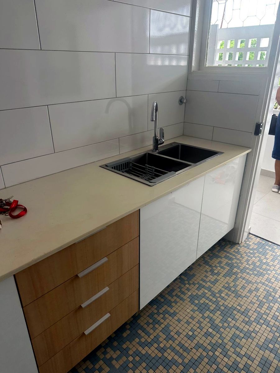 Apartamento Tipo 3 bairro da Coop. Rua da França