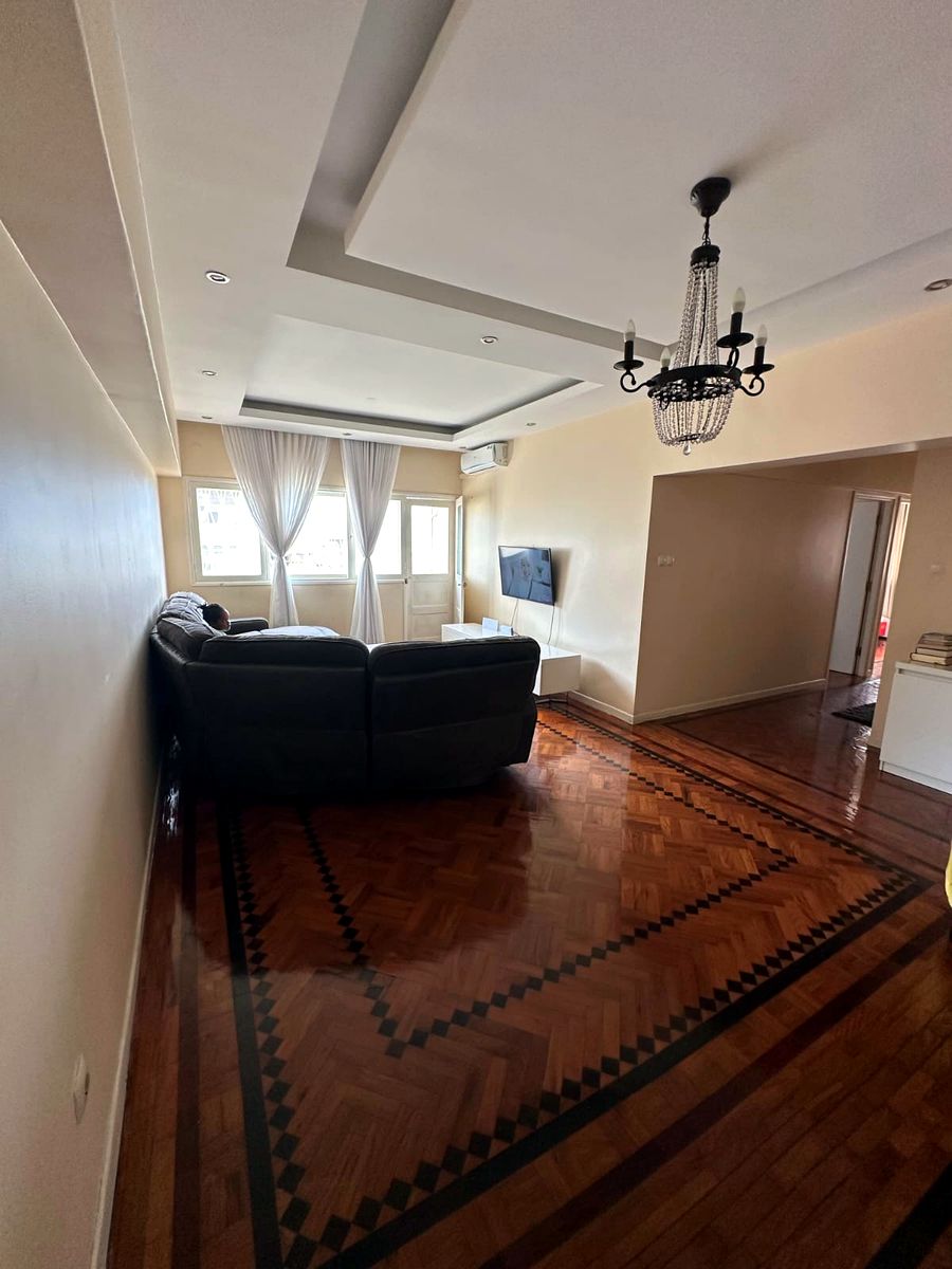 VENDE-SE APARTAMENTO T3, 2° BAIRRO CENTRAL PRÓXIMO AO JARDIM DONA BERTA.