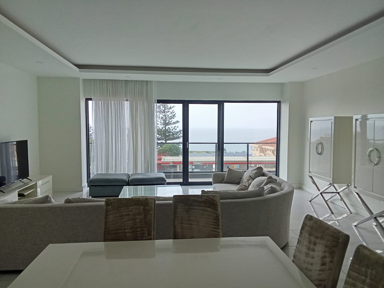 Apartamento T3 Luxury Vista Mar — Av. Julius Nherere 3 andar