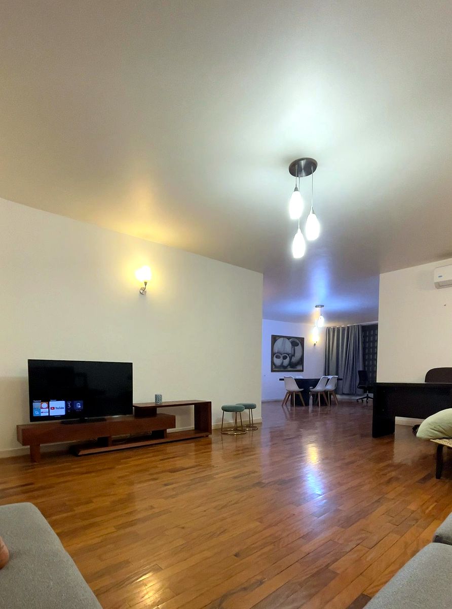 Vende-se Apartamento T3 Condomínio Shopping 24