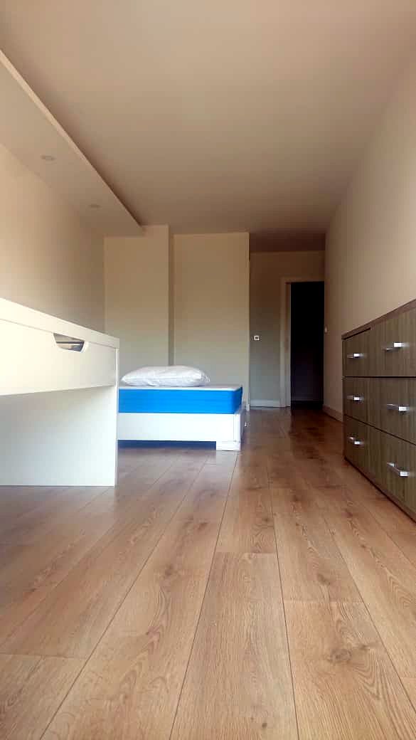 APARTAMENTO T3 SENDO 1 SUÍTE.