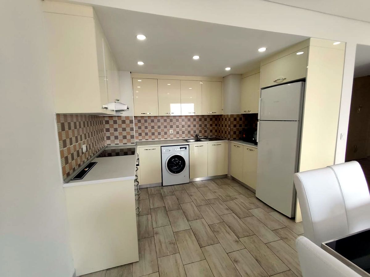 Apartamento Tipo 3 no condomínio Polana Plaza. Museu Próximo polana Shopping