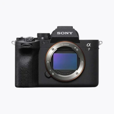Sony Alpha A7 IV – Caméra hybride avancée pour la photo et la vidéo 4K, capteur 33 MP.