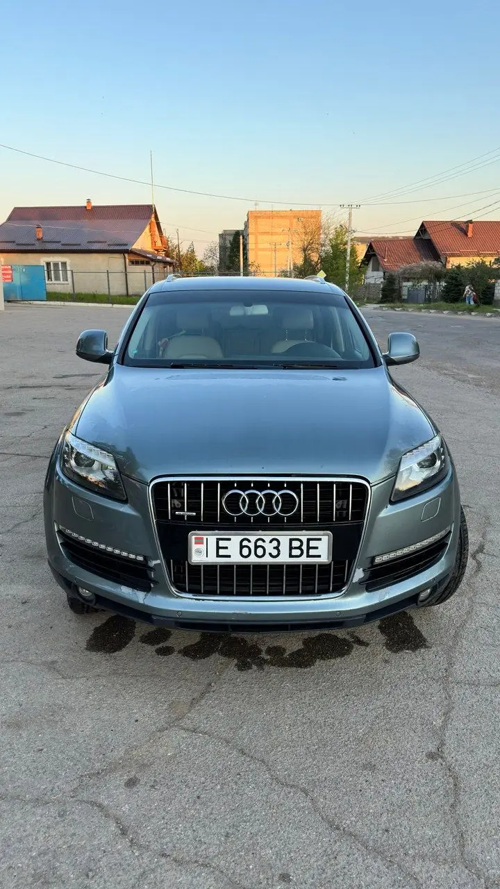 Audi Q7 — 1