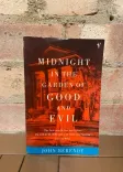 Midnight in the Garden of Good and Evil front cover