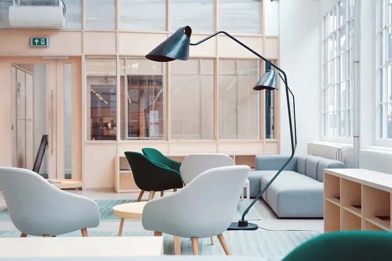 Film solaire ou store : quelle solution choisir