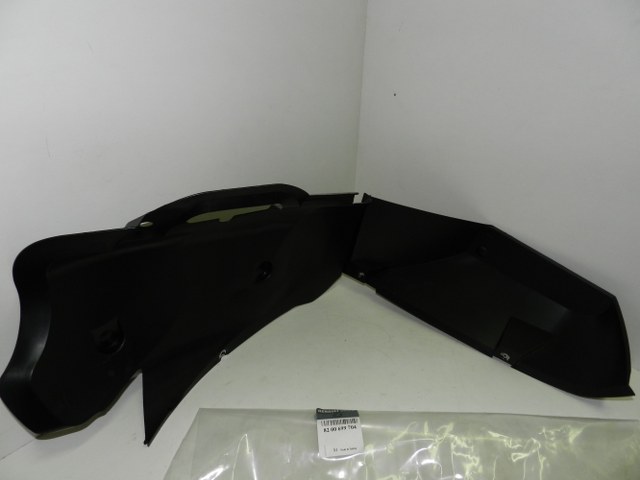 Çamurluk Davlumbazı - RENAULT ORIJINAL - 8200699704 Ürün Görseli