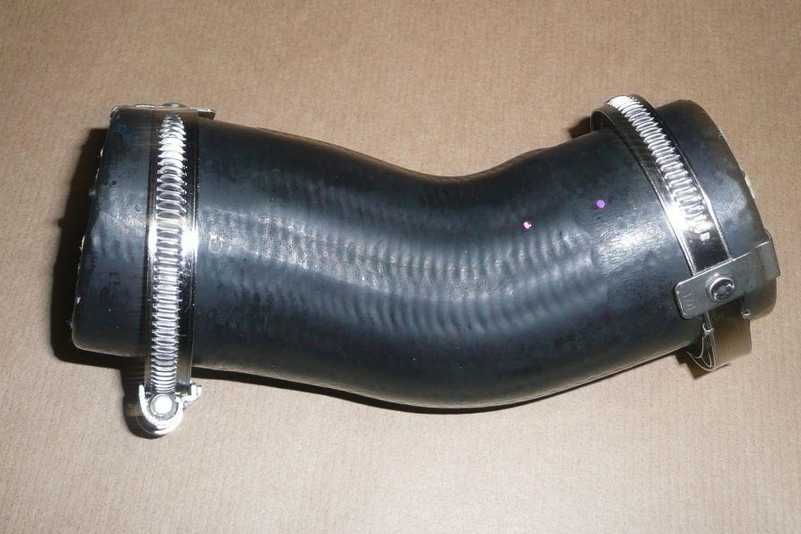 Turbo Hortumu - YTT - Y32168K Ürün Görseli