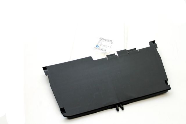 Torpido Rafı - GM - 13313197 Ürün Görseli