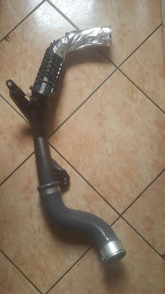 Turbo Hortumu - RENAULT ORIJINAL - 144604018R Ürün Görseli
