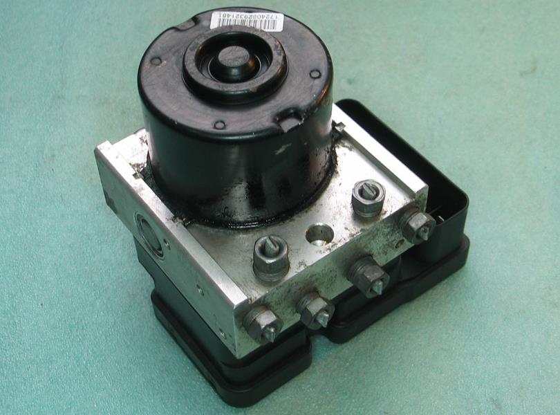 Abs Beyni - RENAULT ORIJINAL - 476604075R