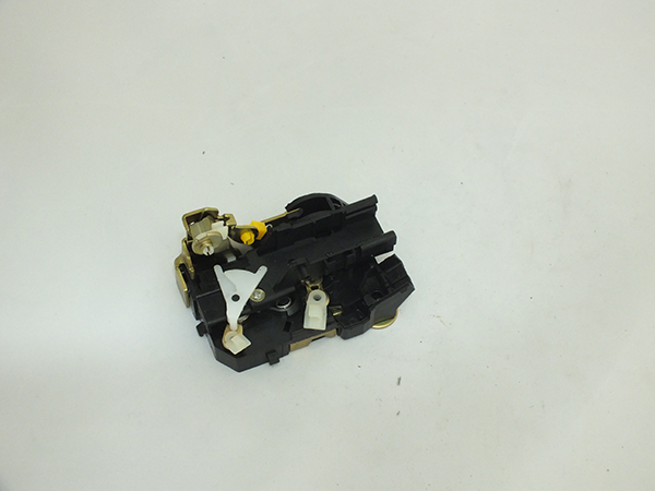 Kapı Kilidi - RENAULT ORIJINAL - 8200497822