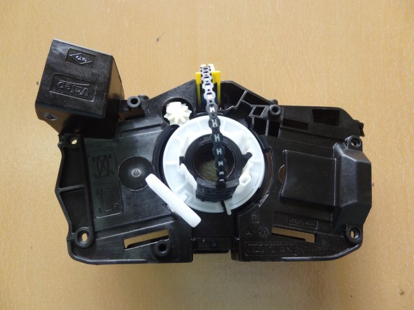 Kumanda Kol Grubu - RENAULT ORIJINAL - 255676909R Ürün Görseli