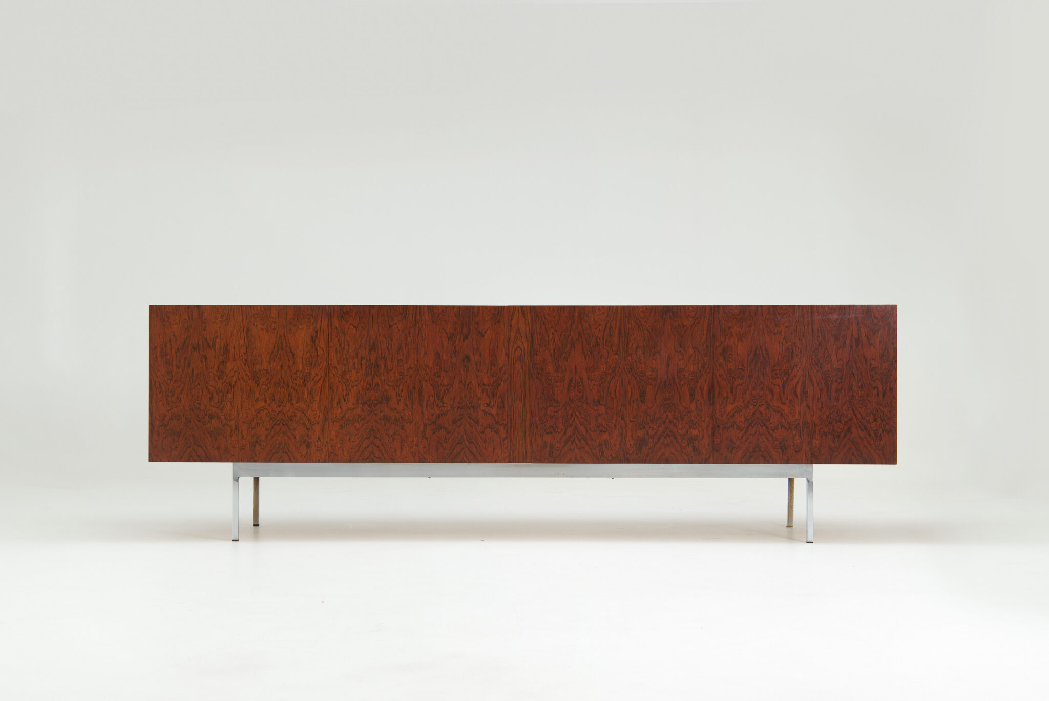 B40 Minimalist Rosewood Sideboard