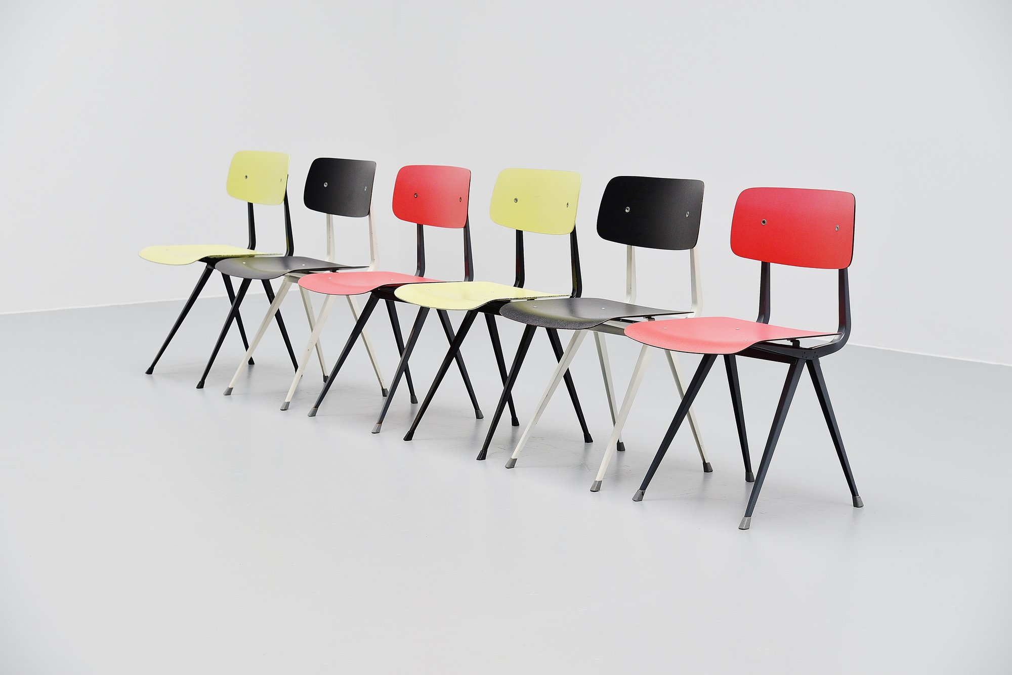 Set of 6 Result Chairs by Friso Kramer