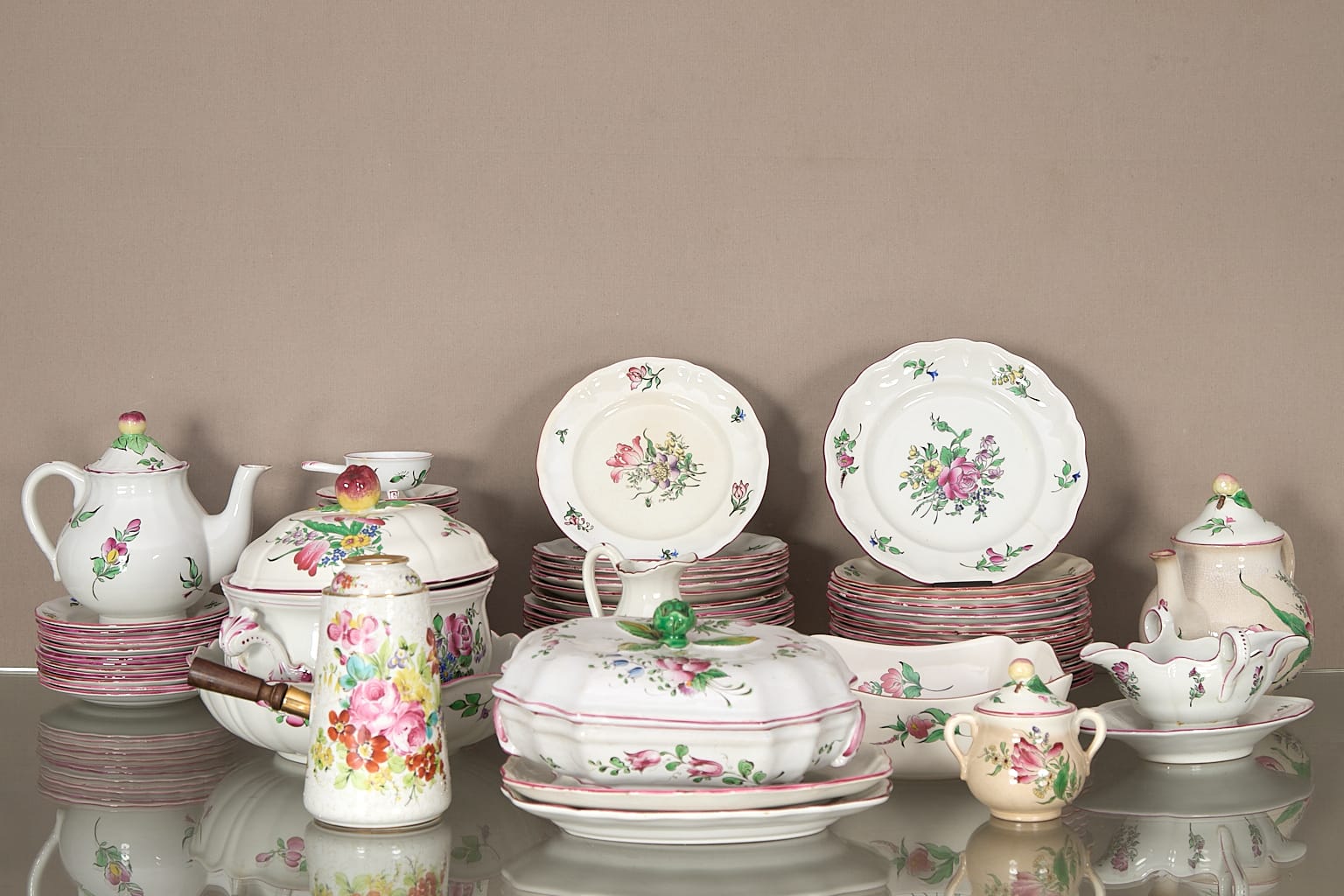 Lunéville Faience Dinnerware Set