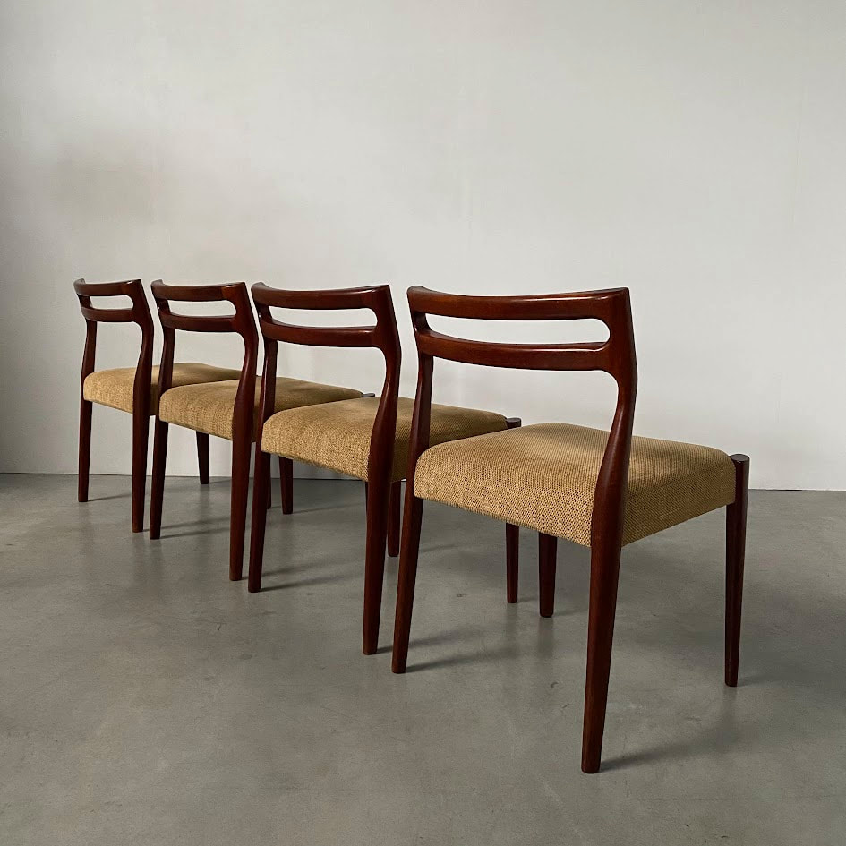 Set of 4 Rosewood Dining Chairs