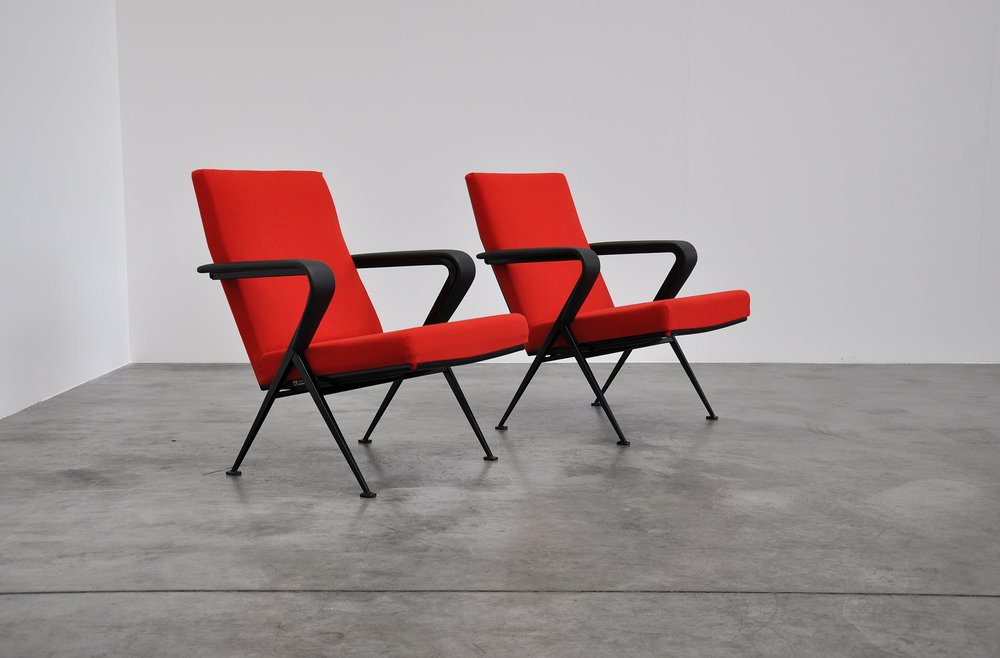 Set of 2 Repose Chairs by Friso Kramer