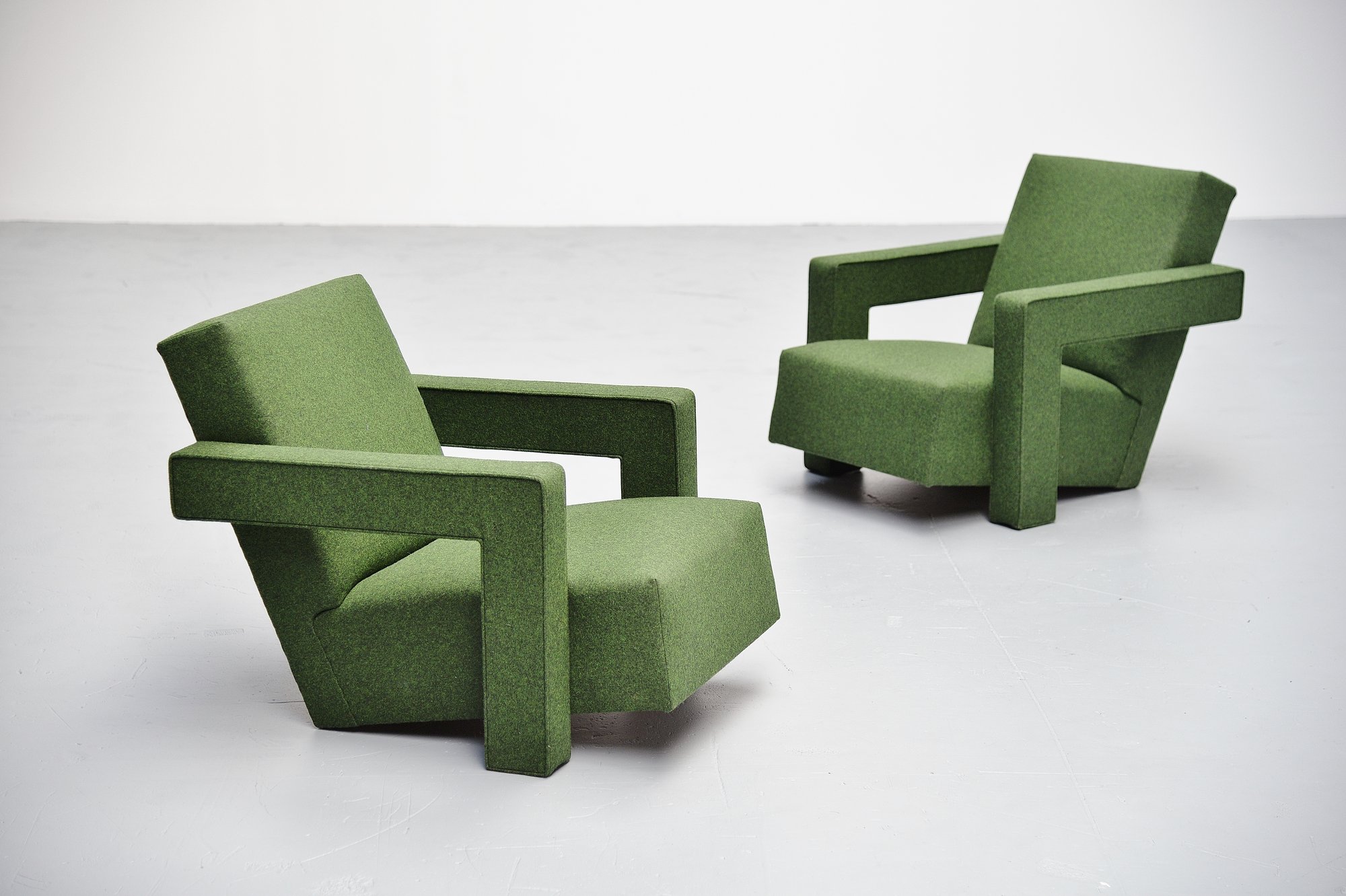 Utrecht chairs by Gerrit Rietveld