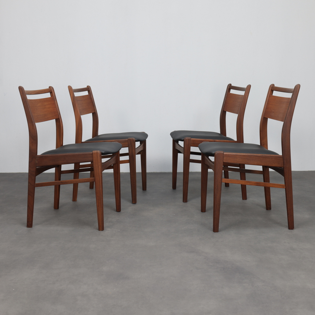 Set of 4 Teak Dining Chairs