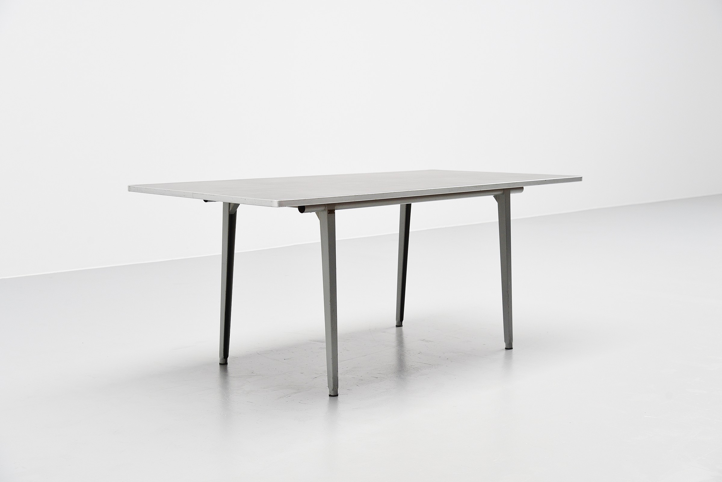 Friso Kramer Reform Working Table