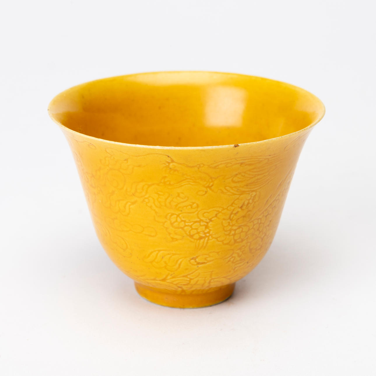 Cup with Sgraffito Dragon Decoration