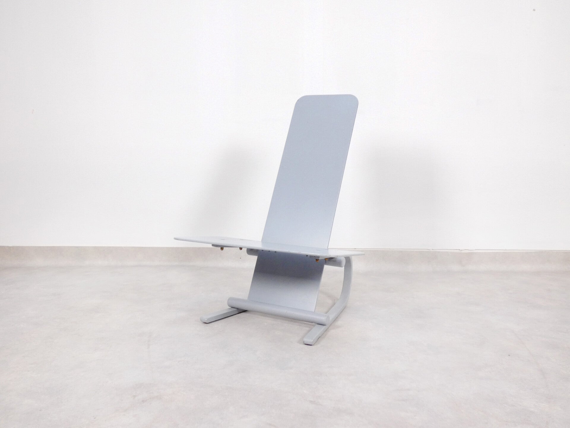 Plywood Cantilever Chair