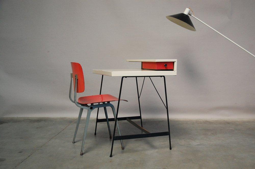 Coen de Vries desk for Devo Holland