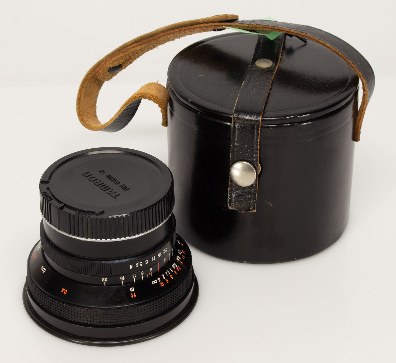Wide-angle lens