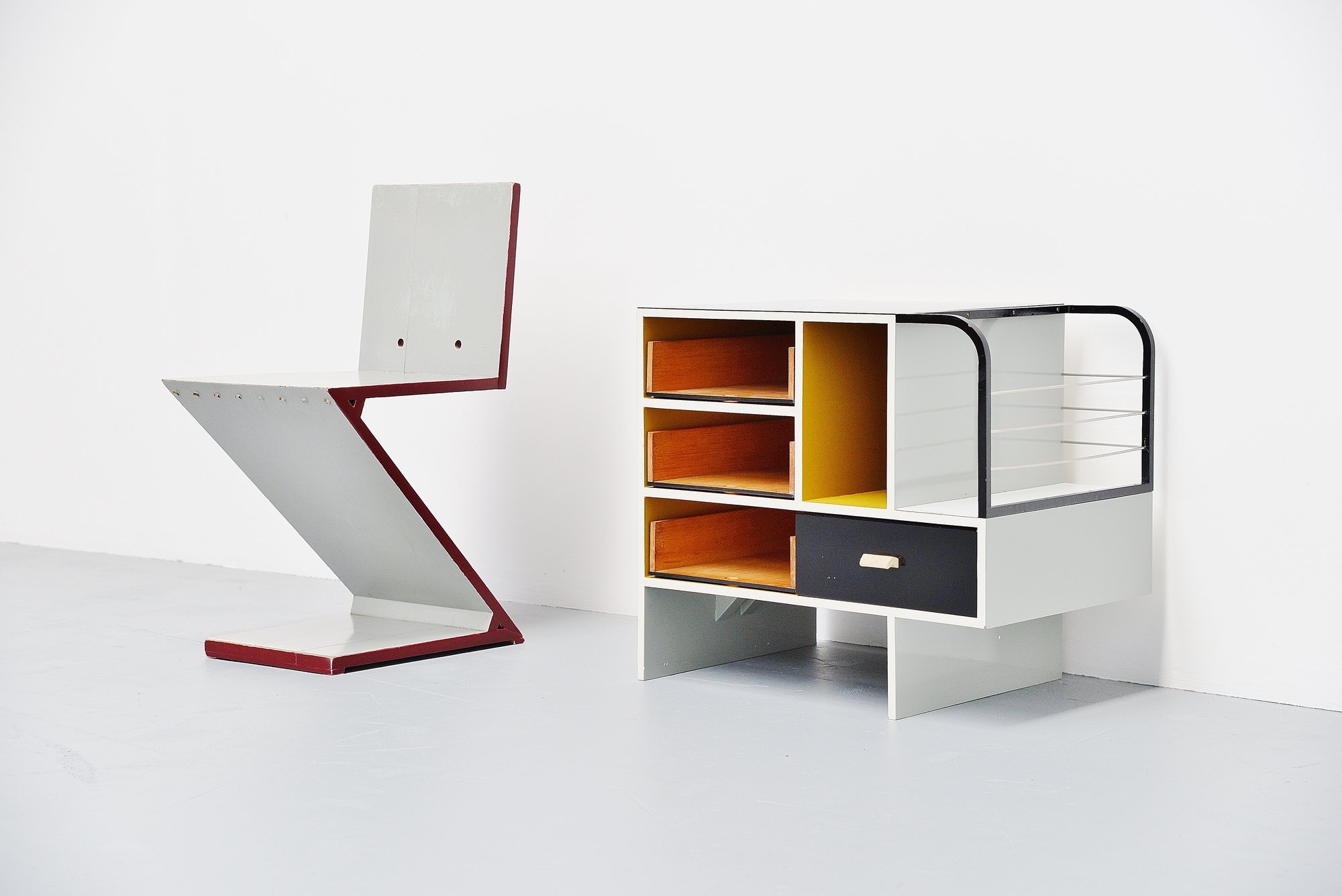 De Stijl Style Magazine Cabinet