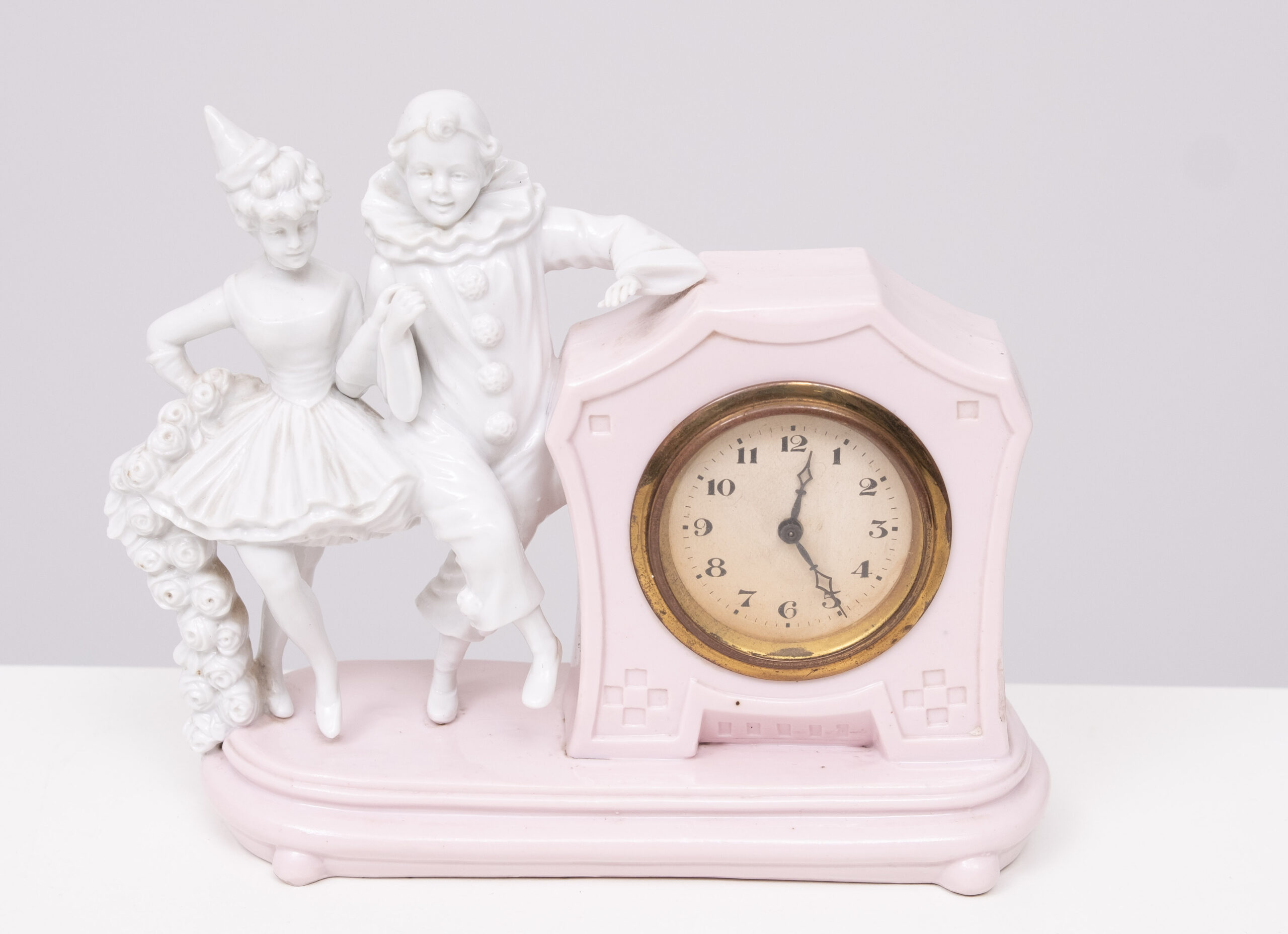 Commedia dell'arte Capodimonte Table Clock