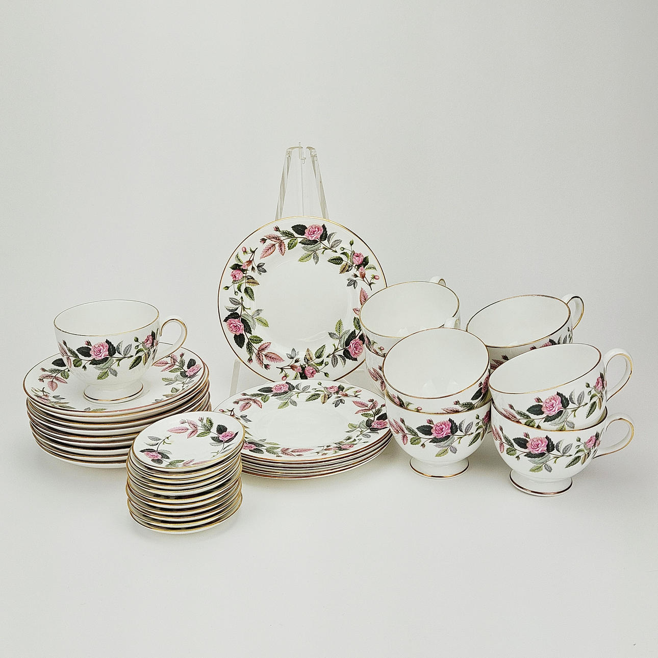 Dinnerware Parts, "Hathaway Rose"