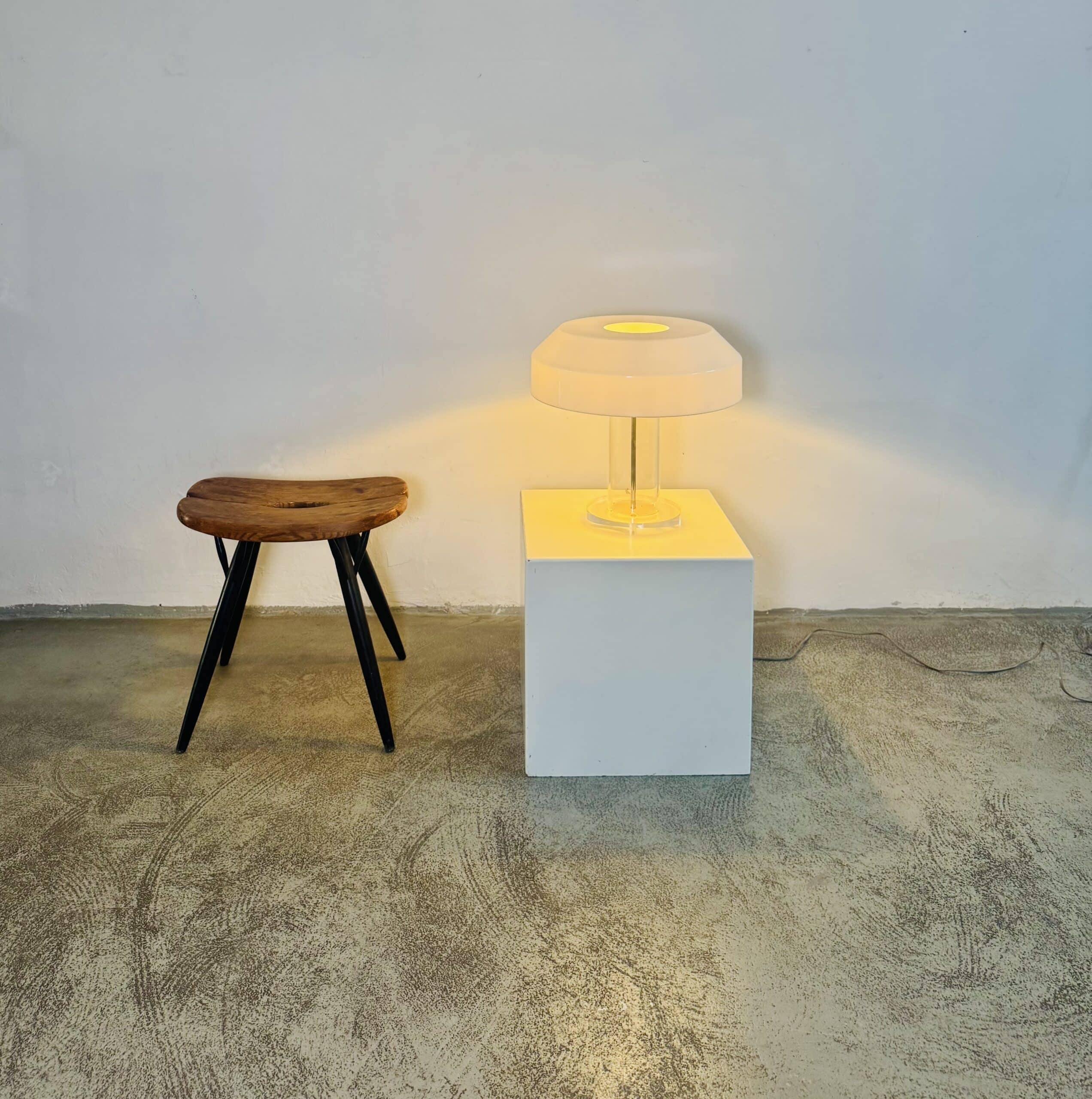 Limited Edition Table Lamp by Aldo van den Nieuwelaar