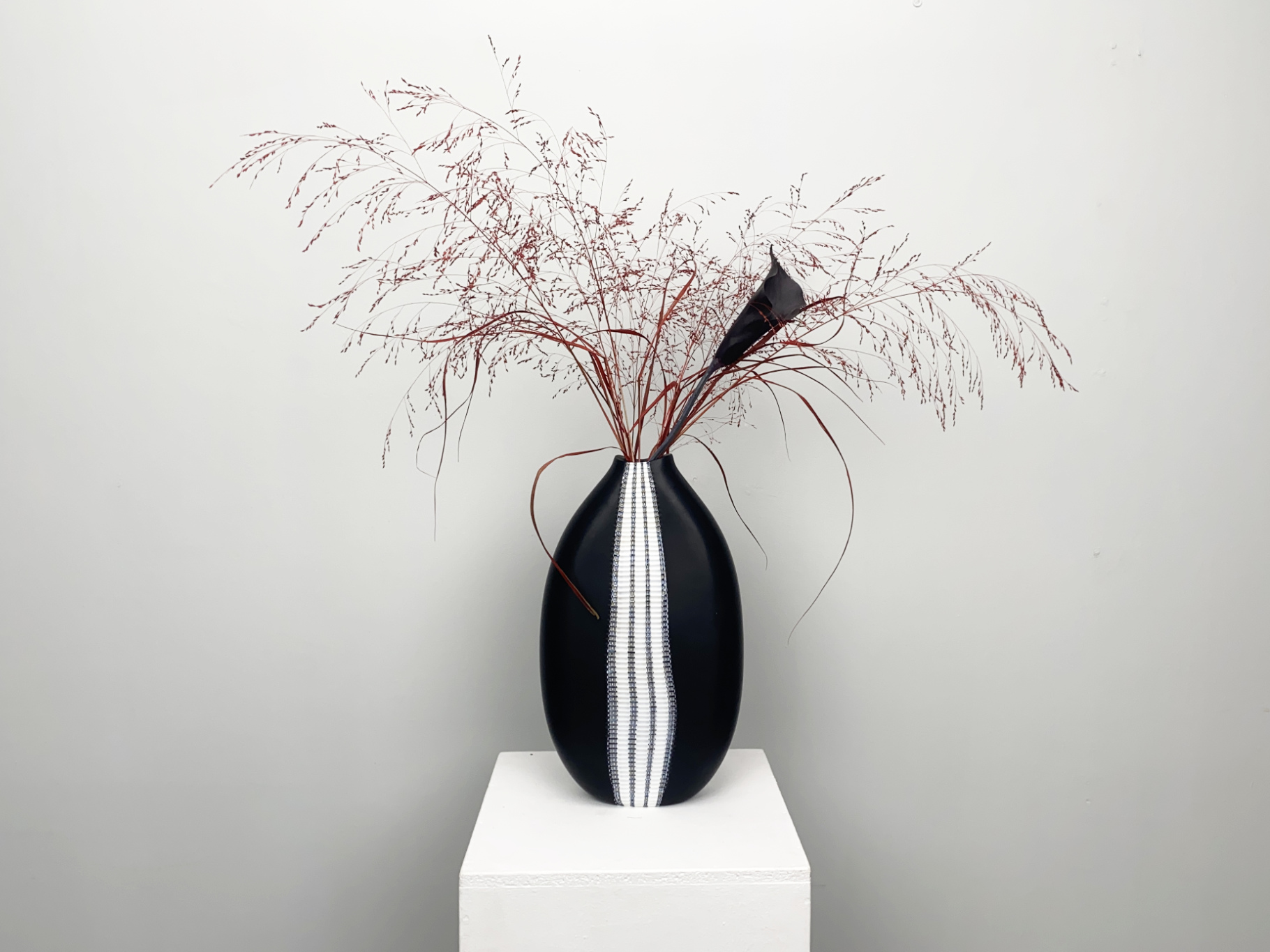 Andrea Zilio Anfora Murano Glass Vase