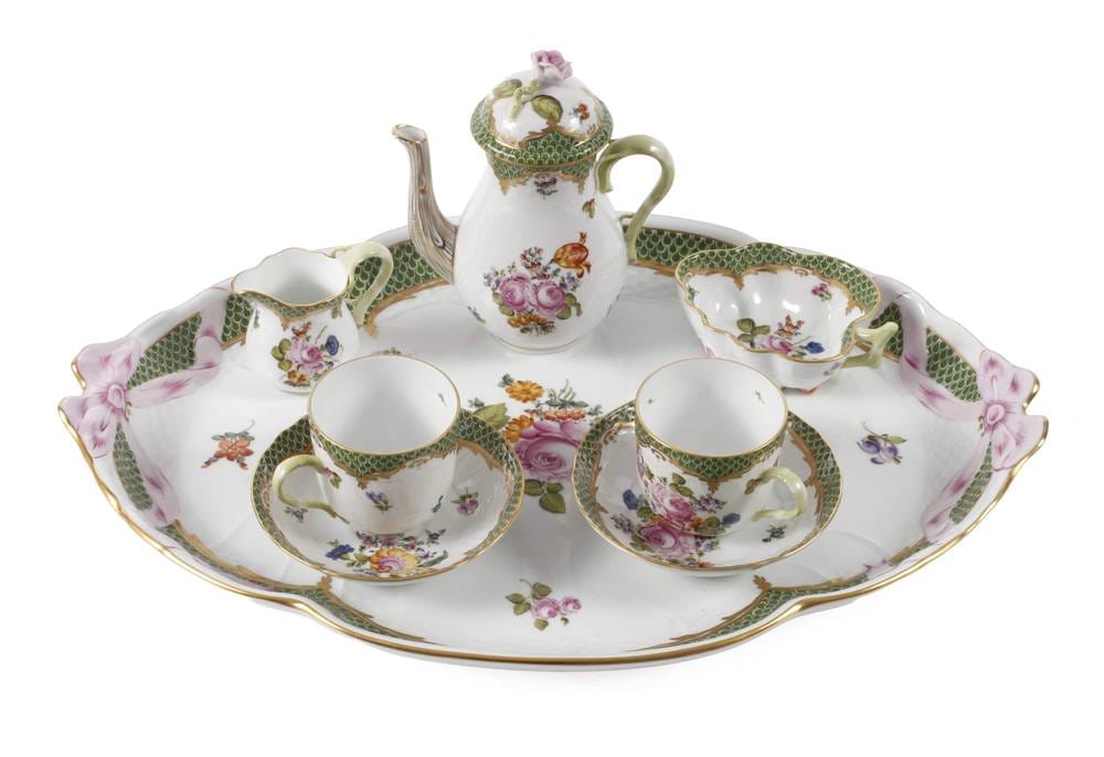 Herend "Tête-à-Tête" "Old Saxe Bouquet" Moka Set