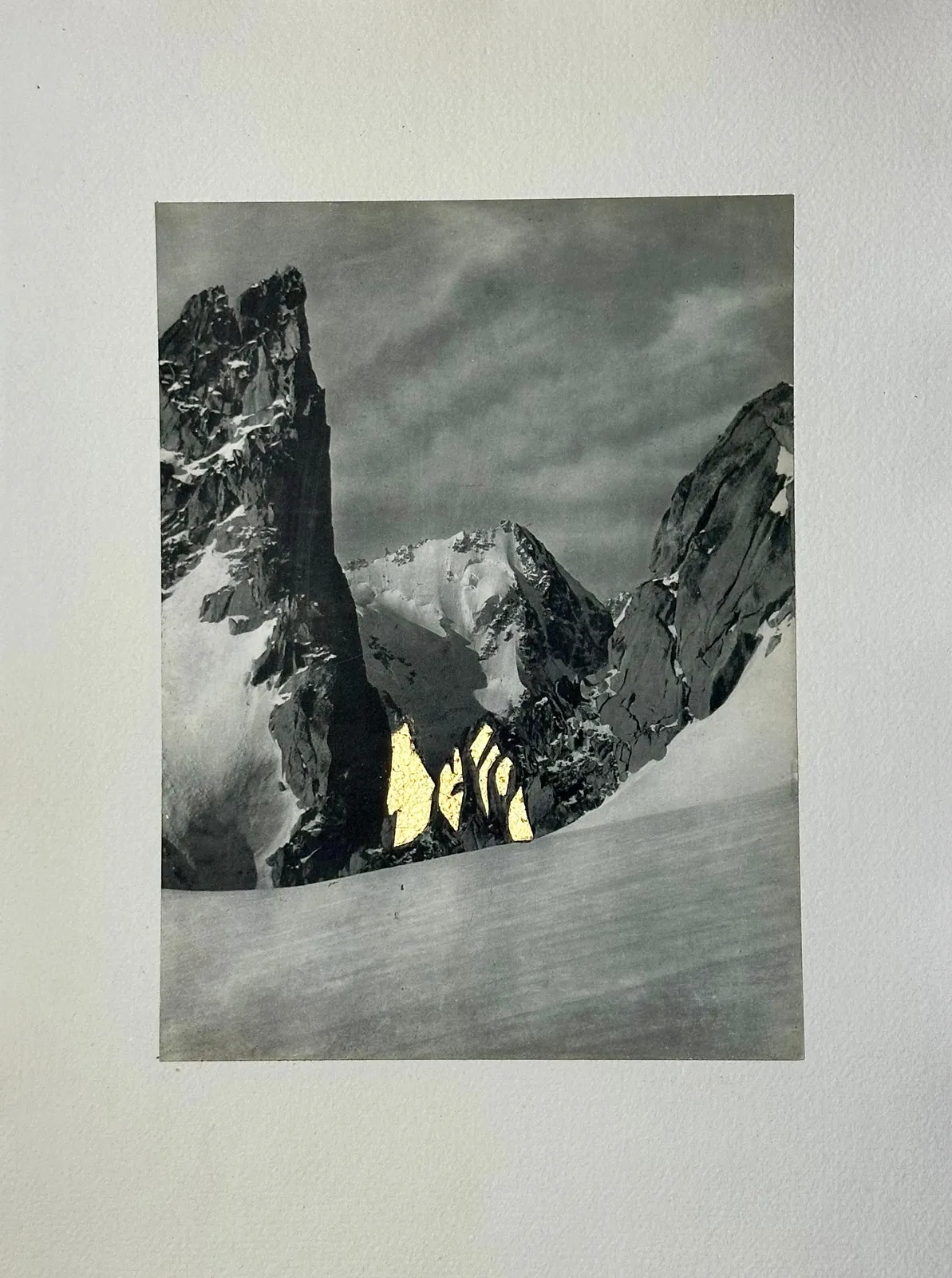 Les Droites Vintage Photo with Gold Leaf