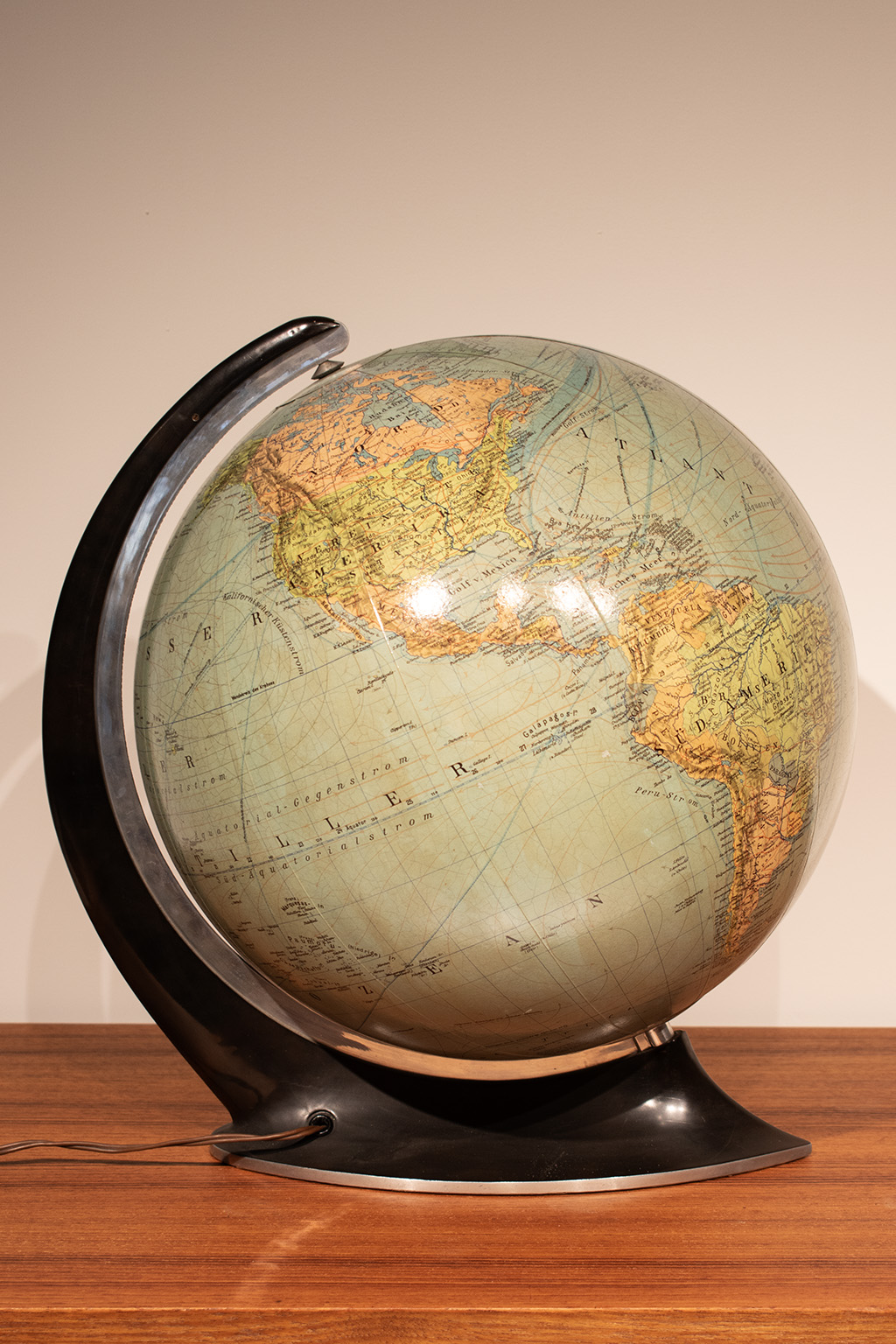 Prachtige globe met verlichting