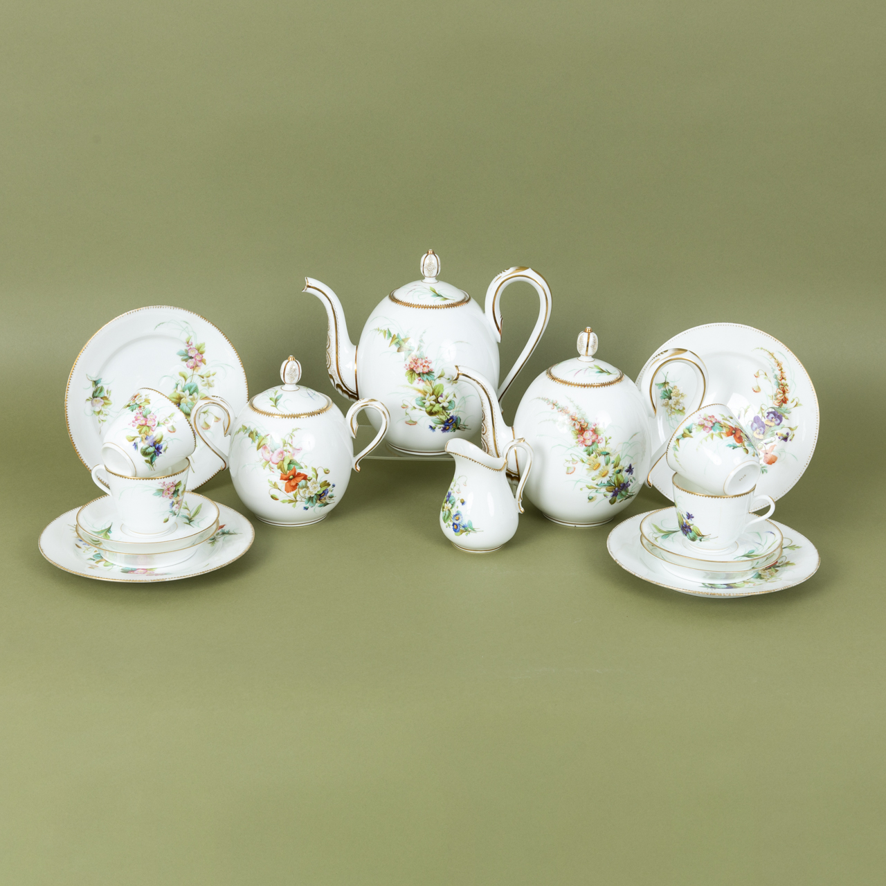 16-piece Coffee Service in Russian Style