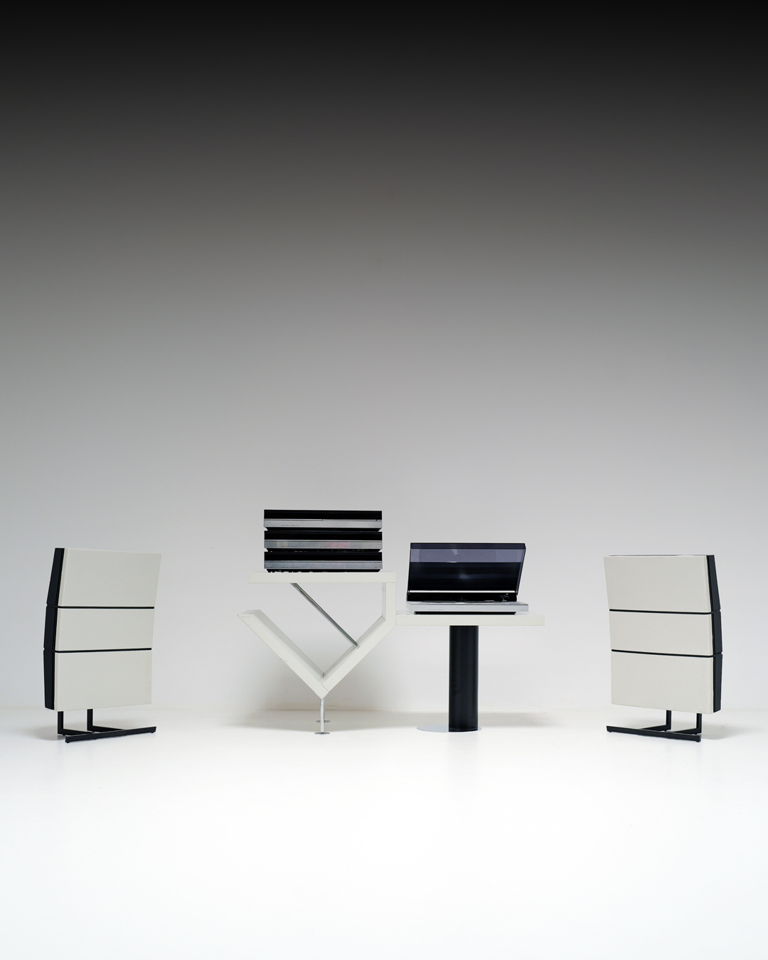 Beosystem 6500 Complete System with Furniture
