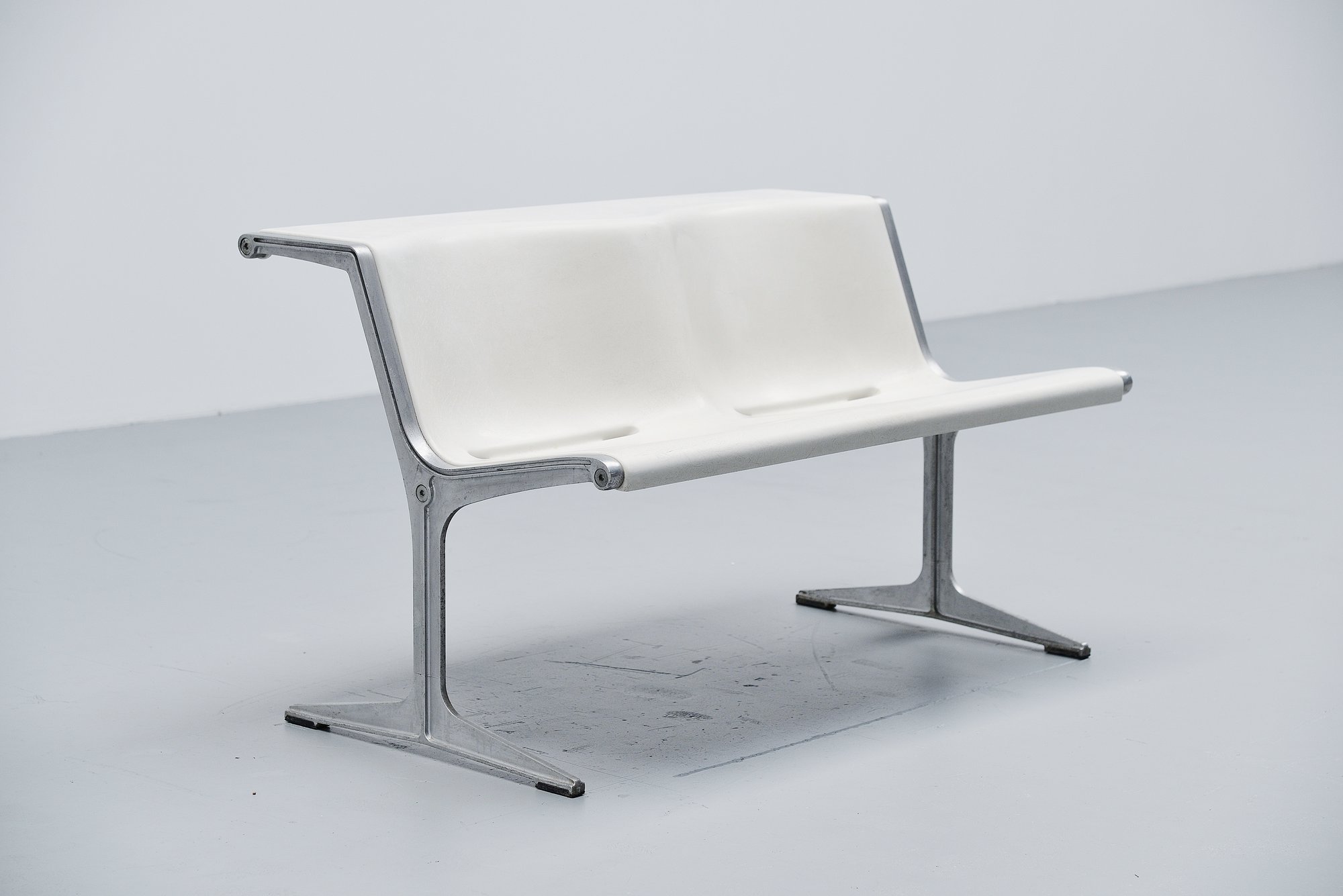 Wilkhahn Model 1200 Bench by Friso Kramer