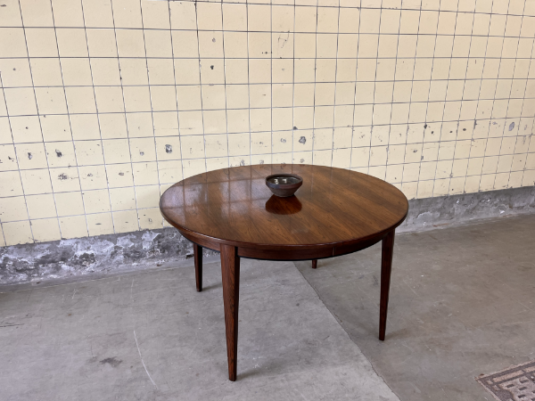 Dining Table Model 55 by Omann Jun
