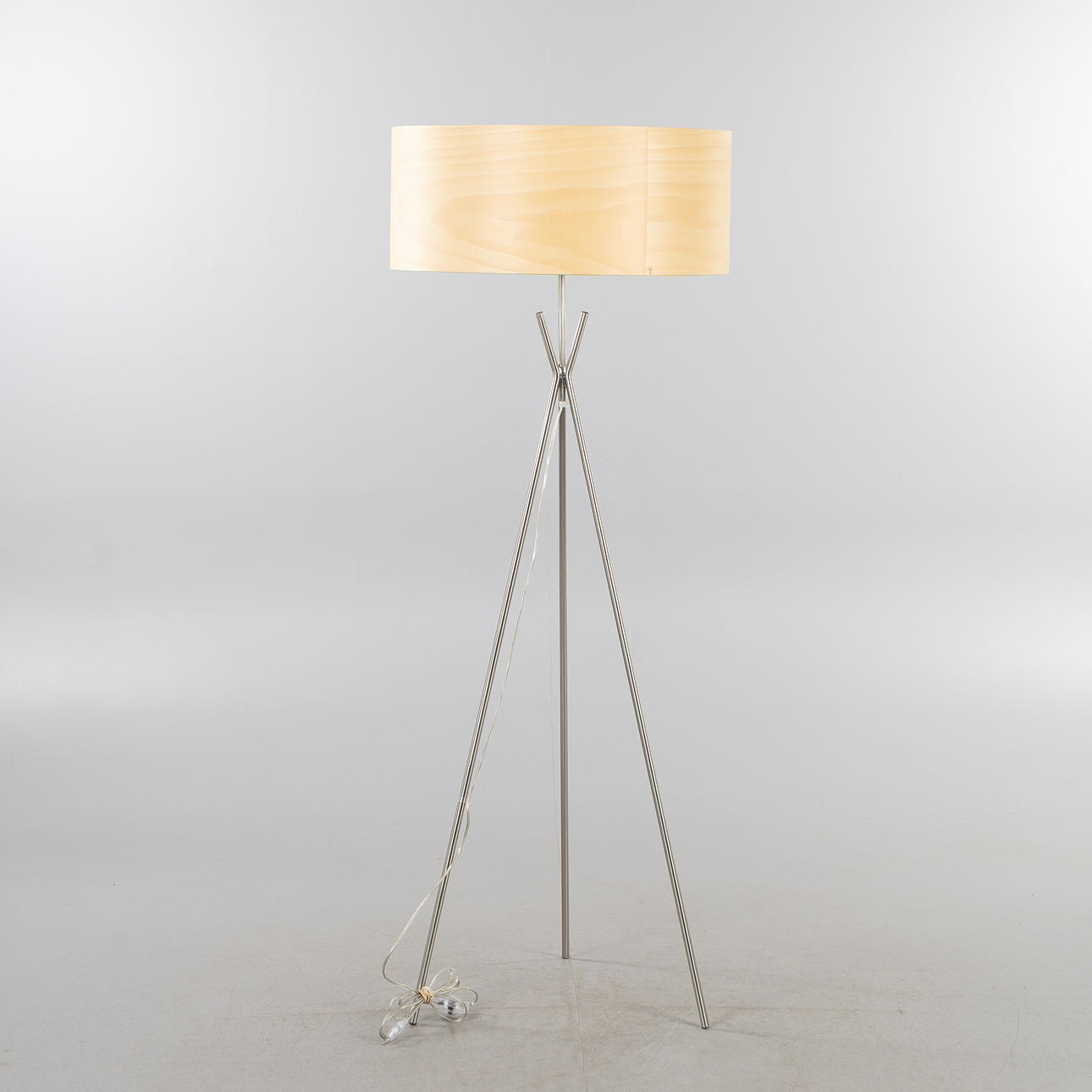 Cosmos Floor Lamp