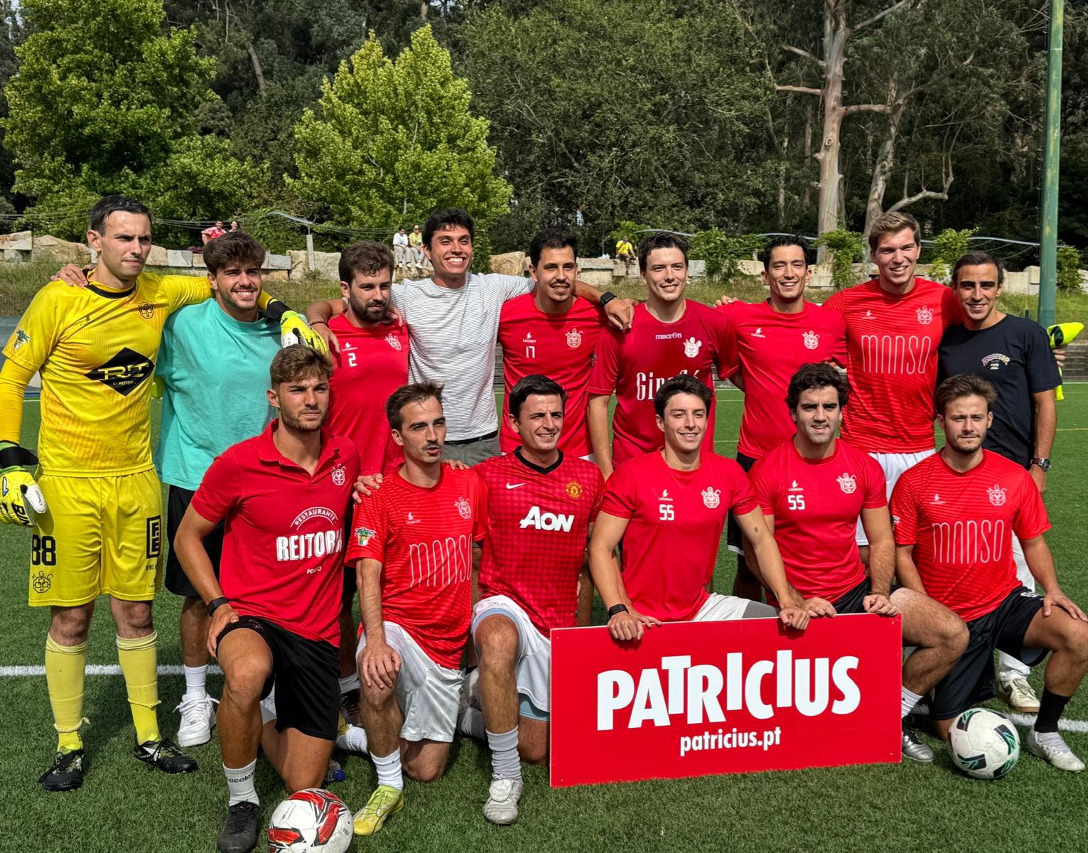 ESCOLA DE FUTEBOL LUIS COUCEIRO