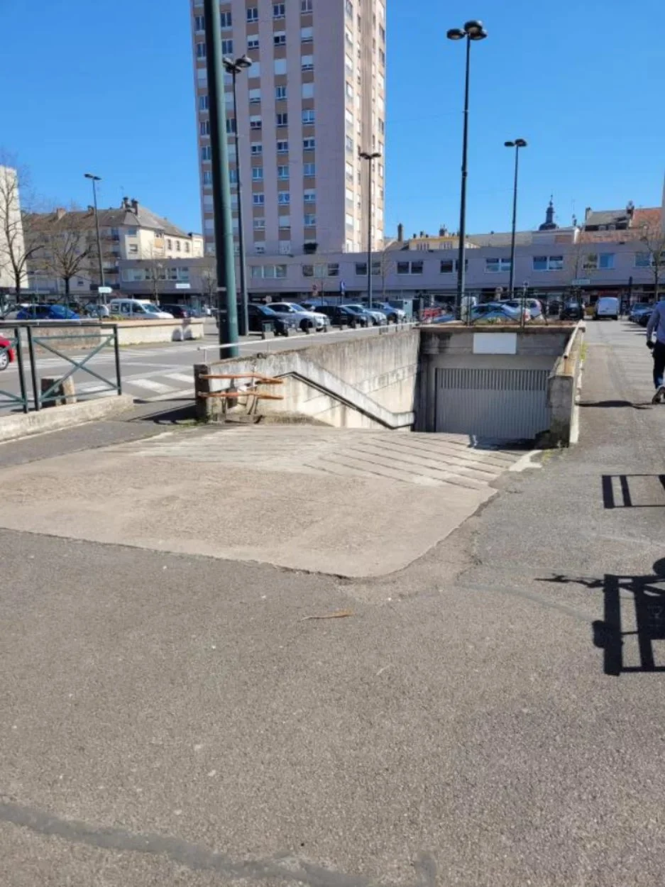 Photo 2 sur 2