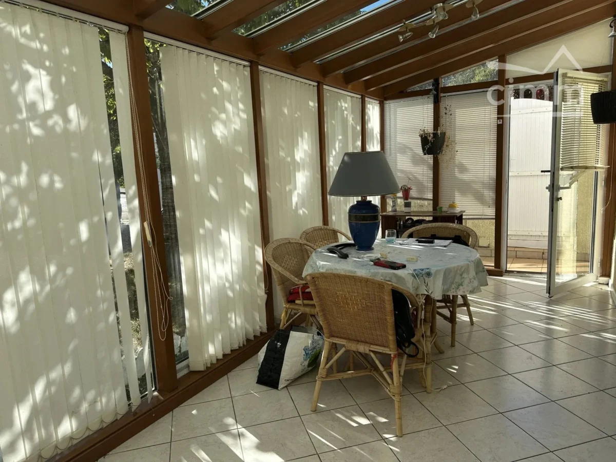 Photo 5 sur 9